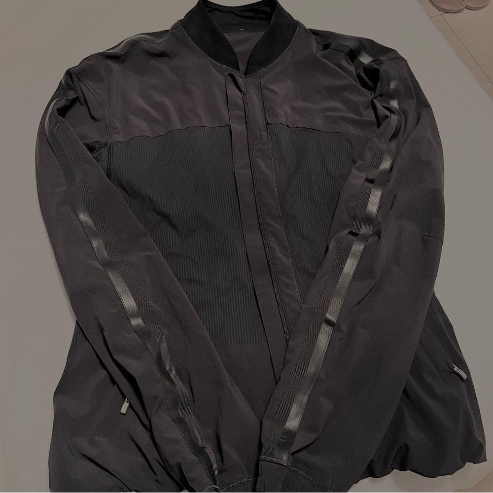 Lululemon Athletica Windbreaker Bomber Jacket